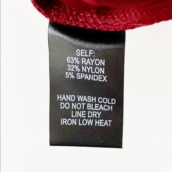 Lulus Scalloped Hem Skater Dress in Red Sz XS -NWT - Picture 8 of 8